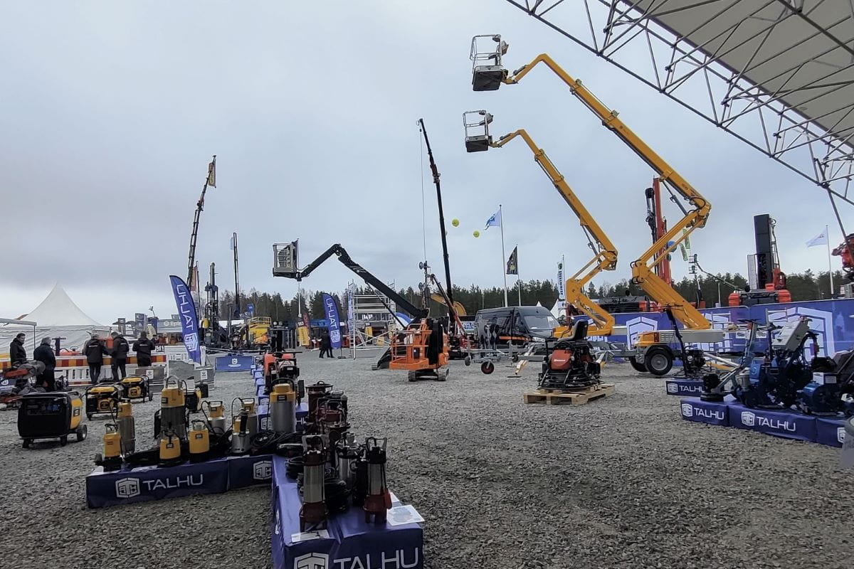 Talhu oyn nostureita